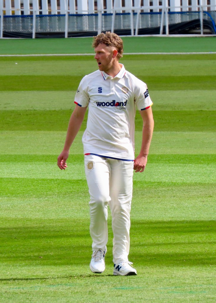 Warwickshire v Essex - April 2026