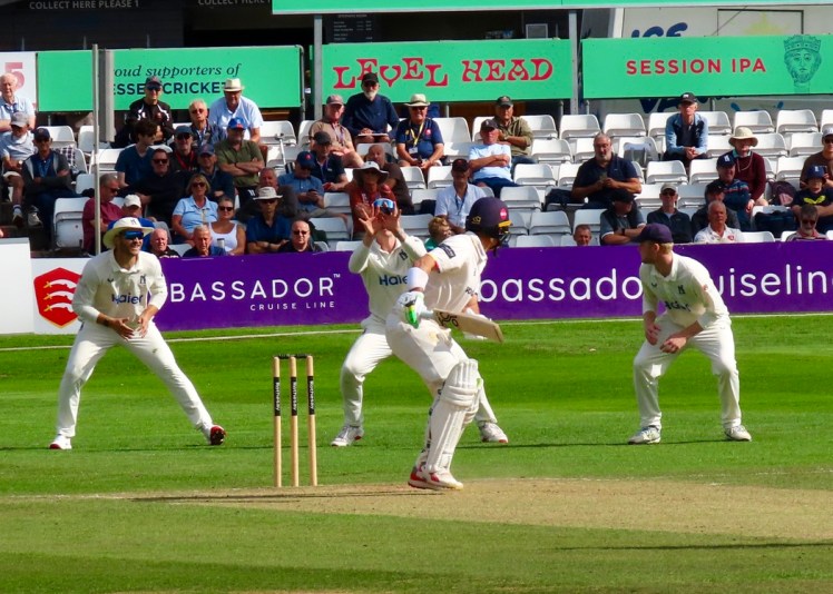 Dean Elgar ct Rob Yates b Ollie Hannaon-Dalby